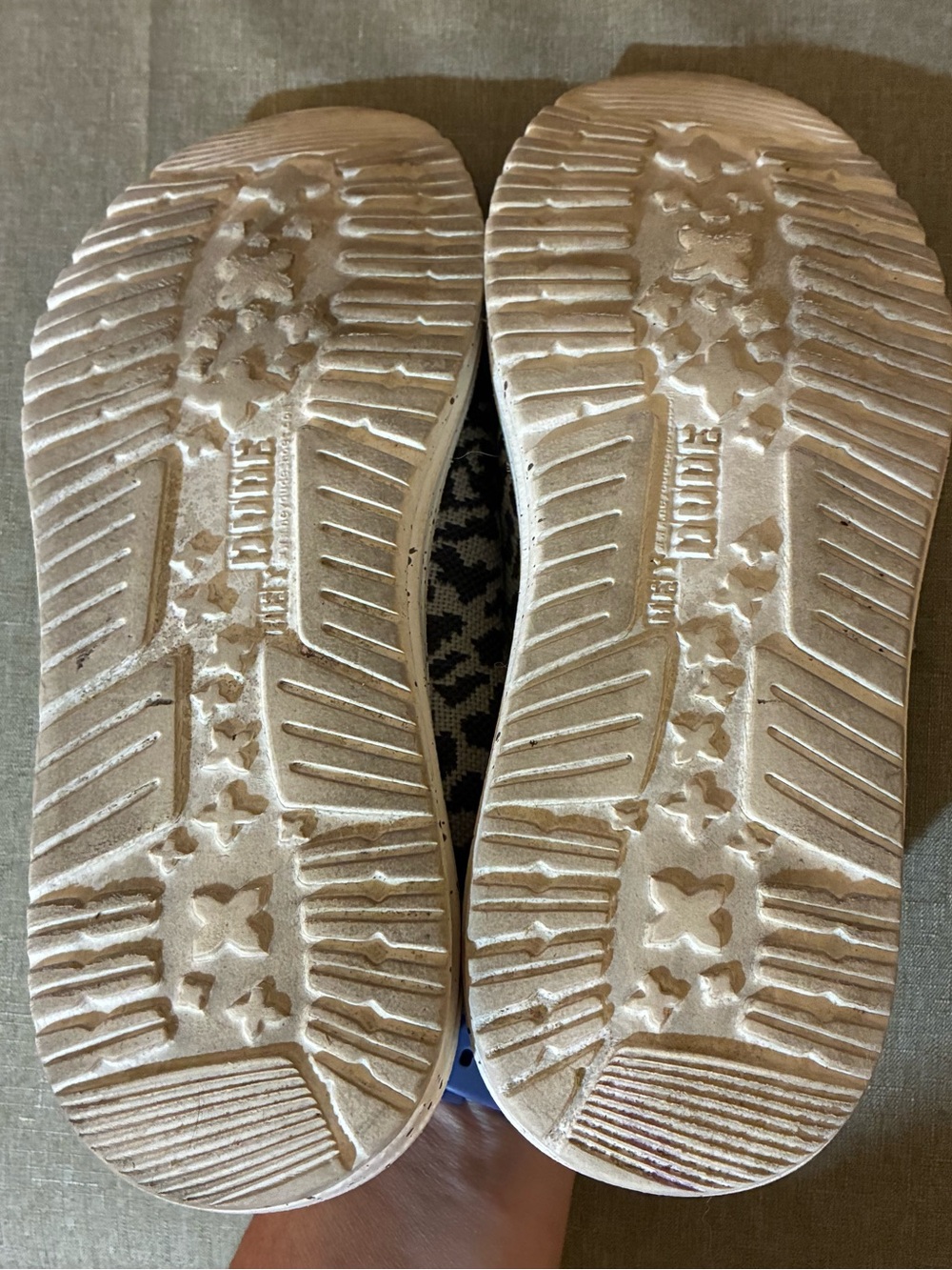 Hey Dude Wendy Woven Cheetah Grey Black Slip-On Sneakers Leopard Print Comfort 8 - Picture 8 of 8